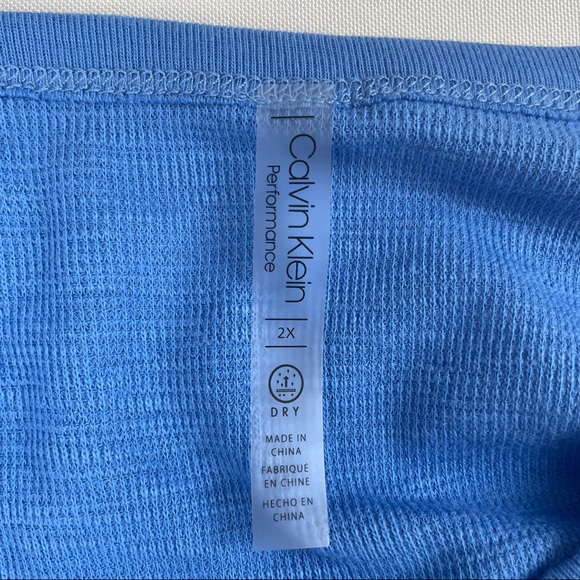 Calvin Klein - Picture 4 of 5